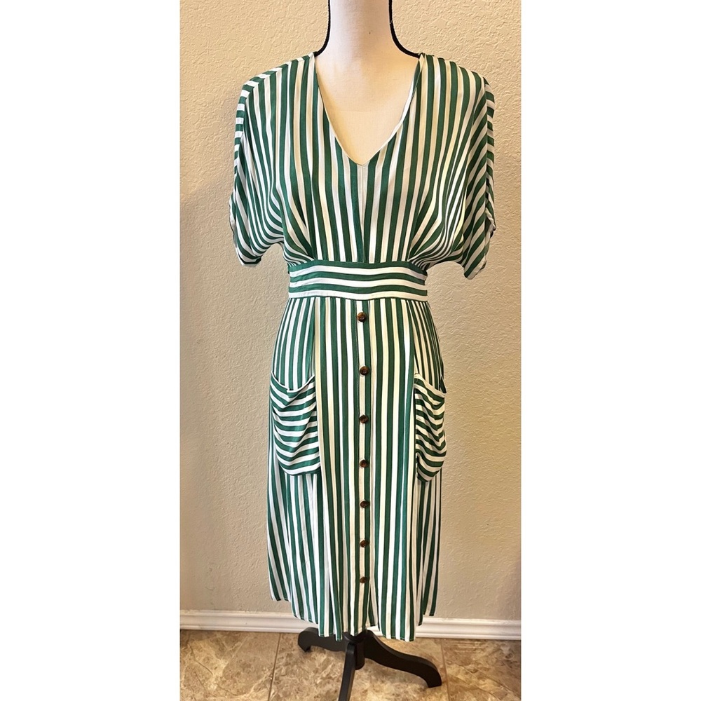 Green striped dress with front pockets